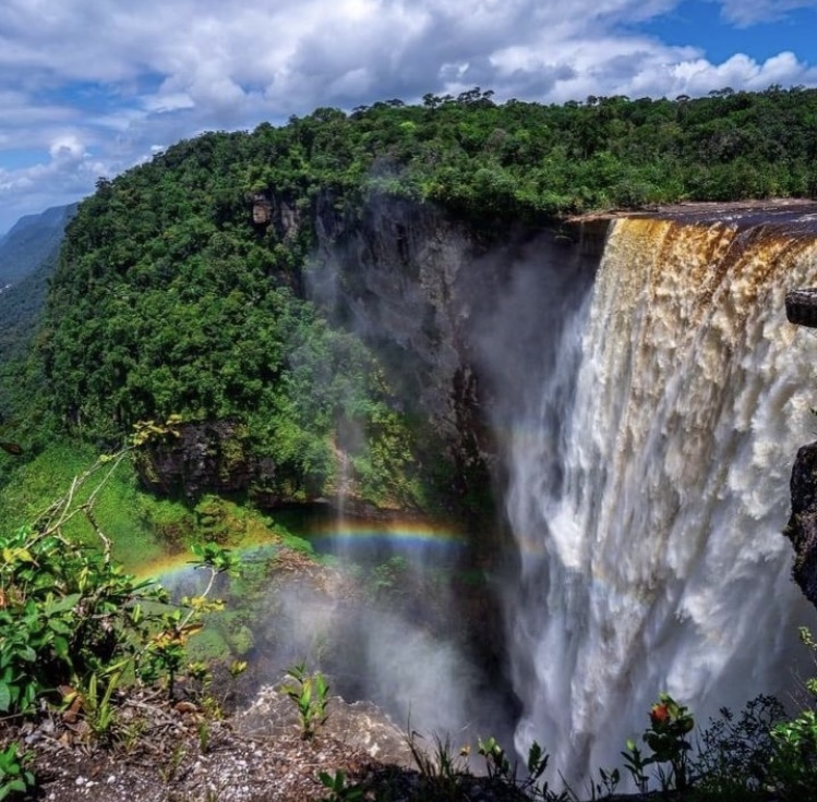 Kaieteur Falls world&#039;s largest single drop waterfall